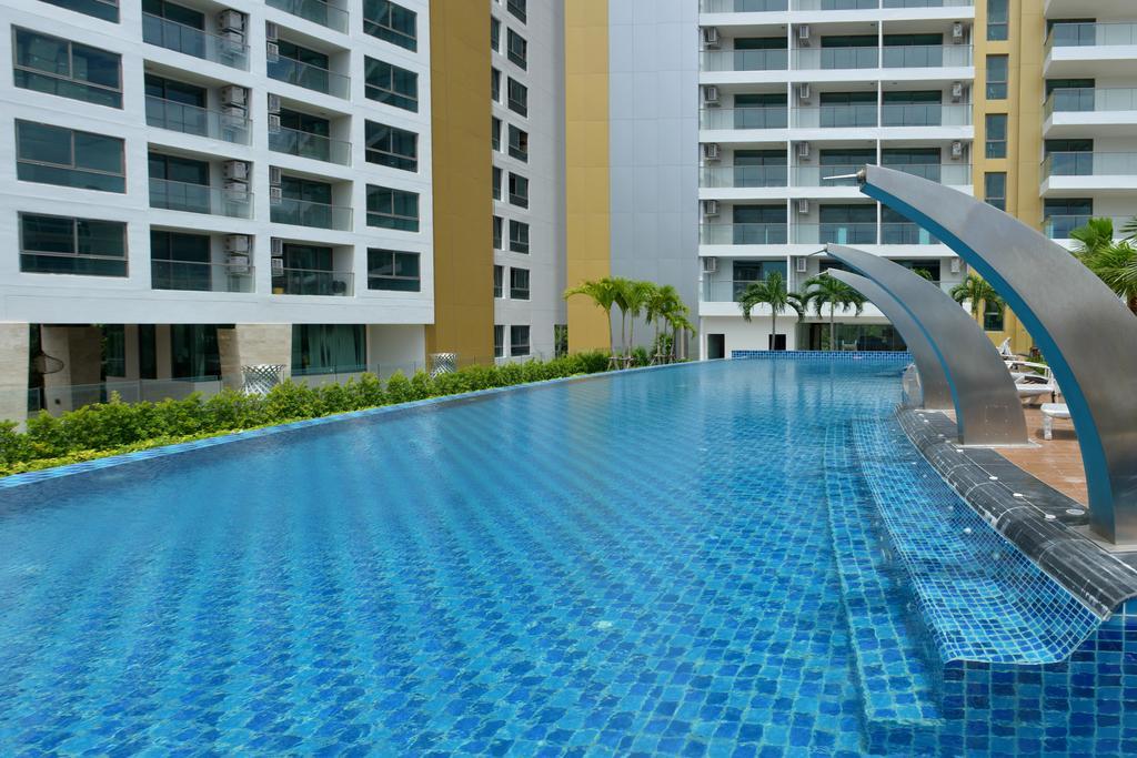 Peak Towers Condominium Pattaya Exterior foto